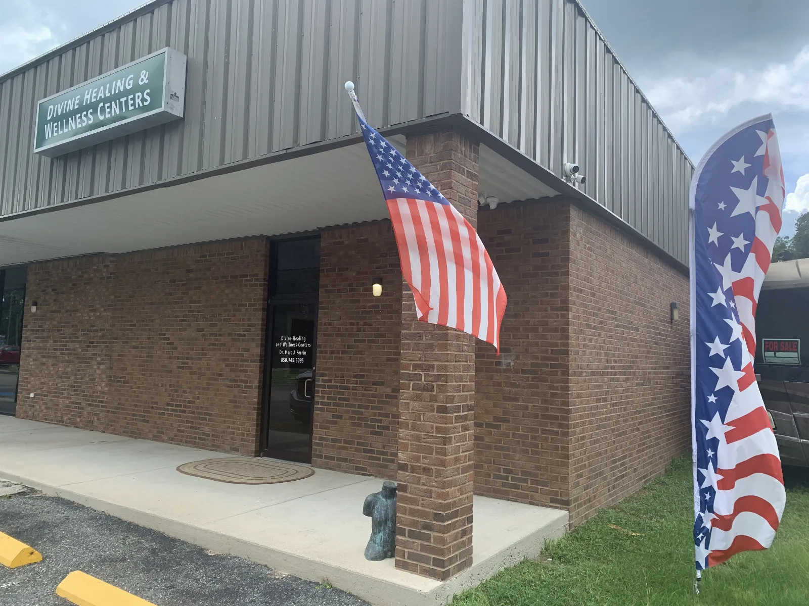 Divine Healing & Wellness Centers building exterior